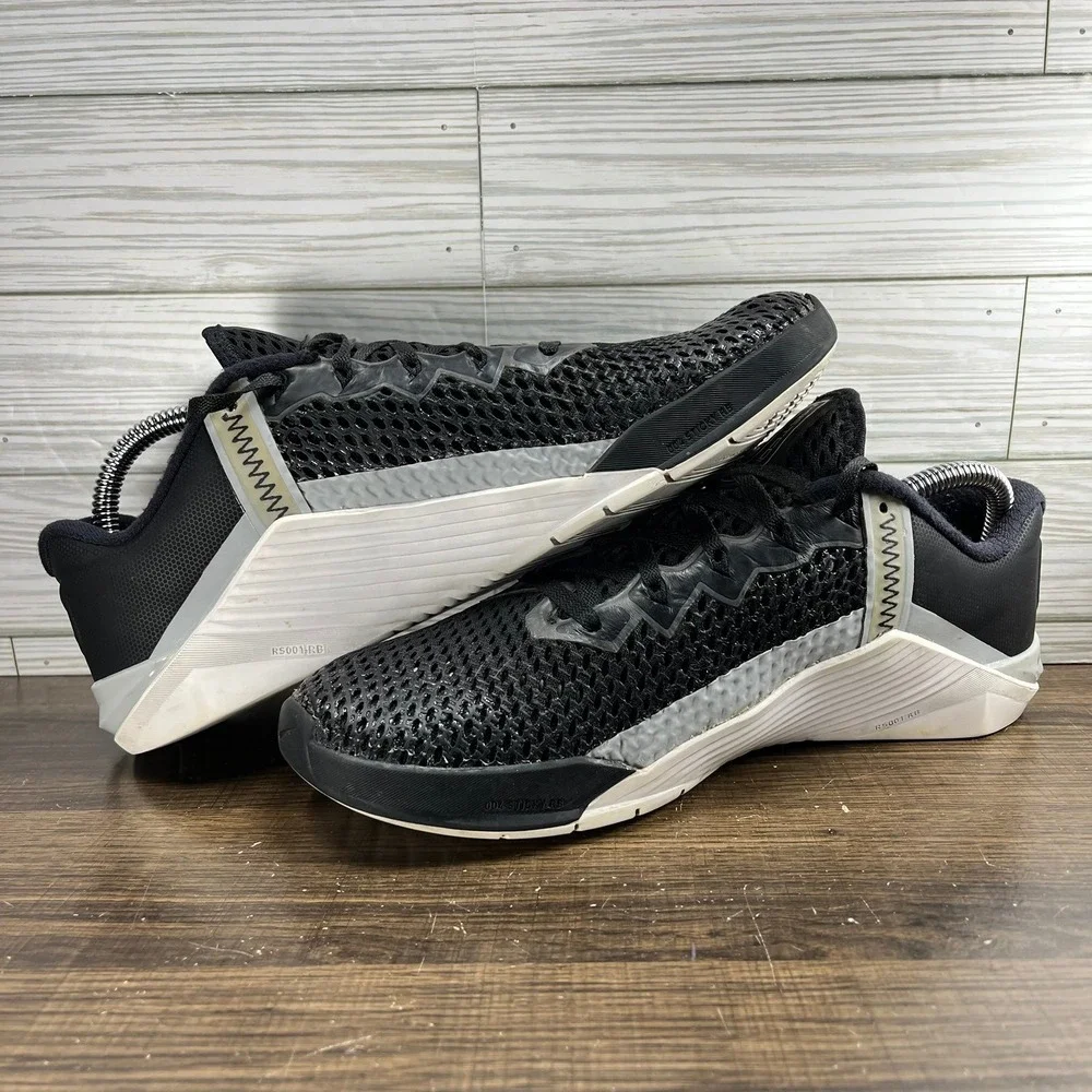 Nike Metcon 6 Men's Black White Shoes - Men's Size 8.5
